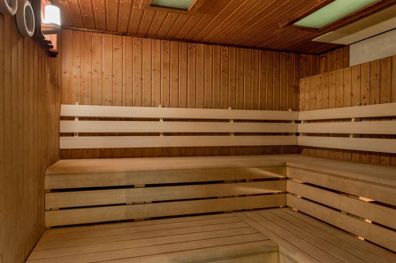 Radisson Blu Hotel London Stansted Airport Stansted Mountfitchet Esterno foto Sauna