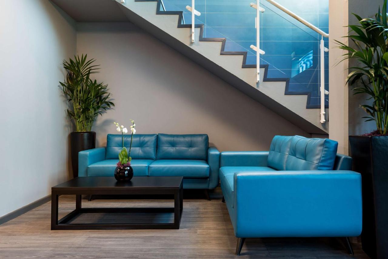 Radisson Blu Hotel London Stansted Airport Stansted Mountfitchet Esterno foto Interior design