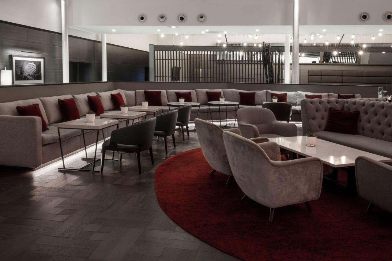 Radisson Blu Hotel London Stansted Airport Stansted Mountfitchet Esterno foto Interior of the hotel